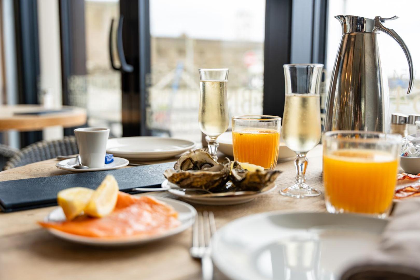 Hostellerie De La Pointe Saint-Mathieu - Spa & Restaurant Plougonvelin Zewnętrze zdjęcie