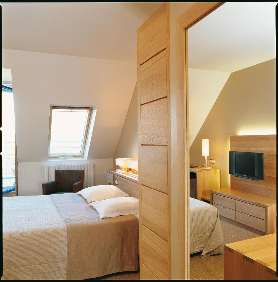 Hostellerie De La Pointe Saint-Mathieu - Spa & Restaurant Plougonvelin Pokój zdjęcie